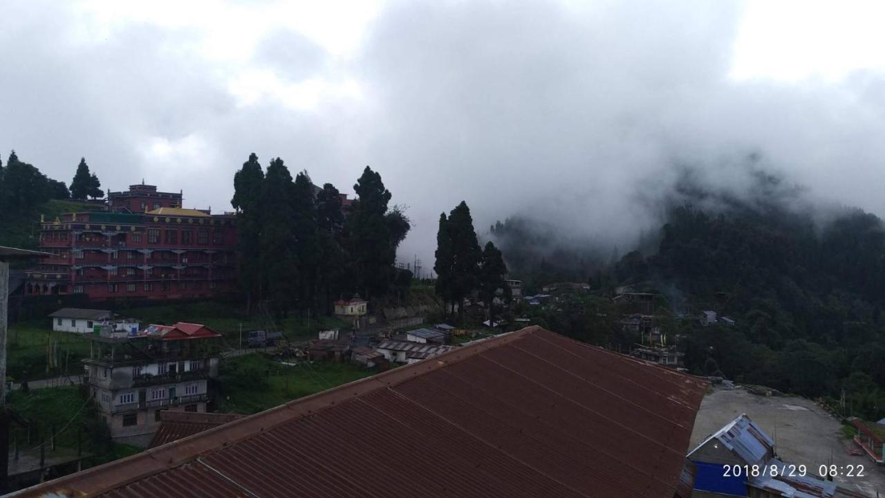 Tibet Homestay Rishop Ngoại thất bức ảnh