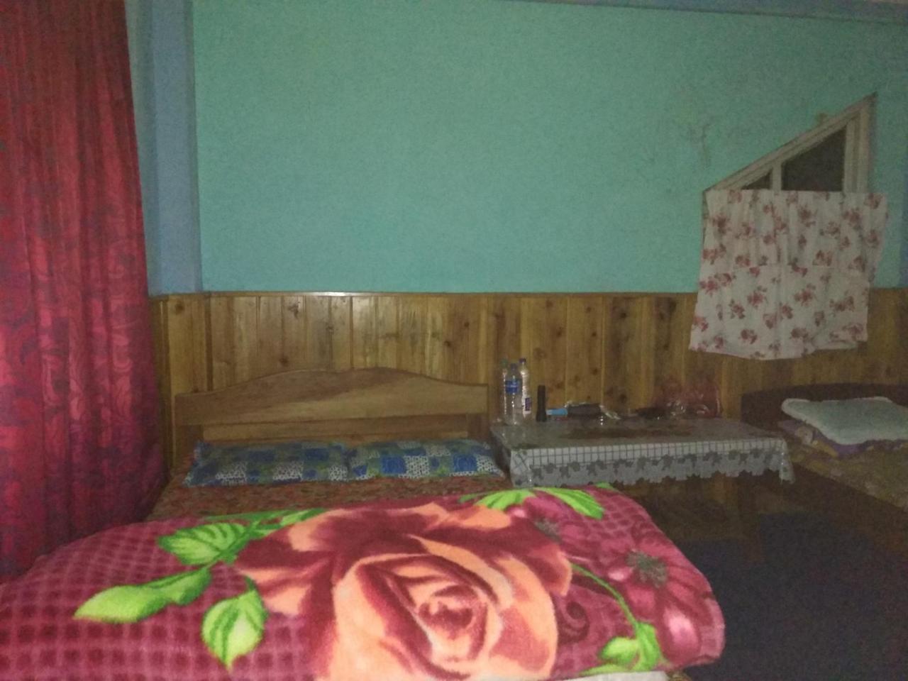 Tibet Homestay Rishop Ngoại thất bức ảnh
