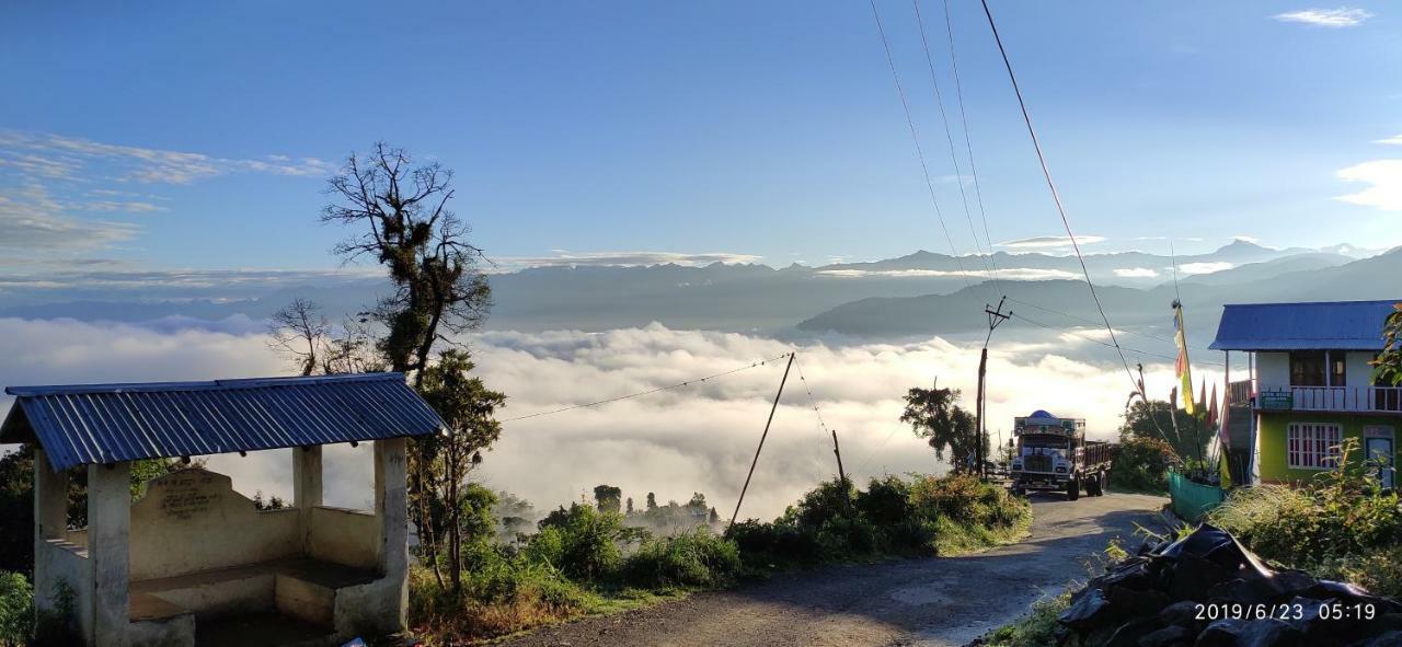 Tibet Homestay Rishop Ngoại thất bức ảnh
